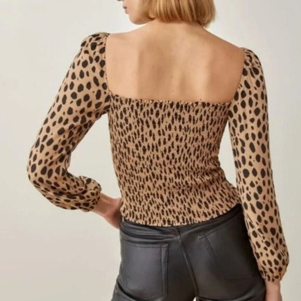 Reformation Reign Bobcat Animal Print Smocked Long Sleeve Square Neck Top Sz 6 - Picture 2 of 9
